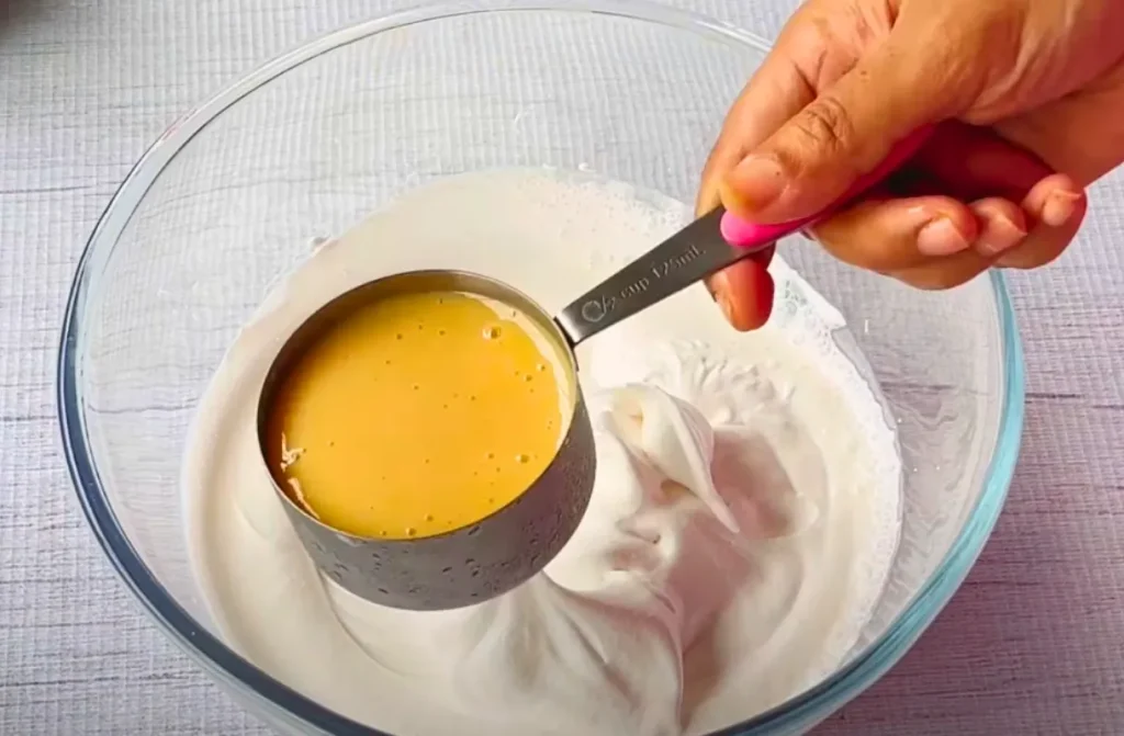 3 Ingredient Vanilla Ice Cream