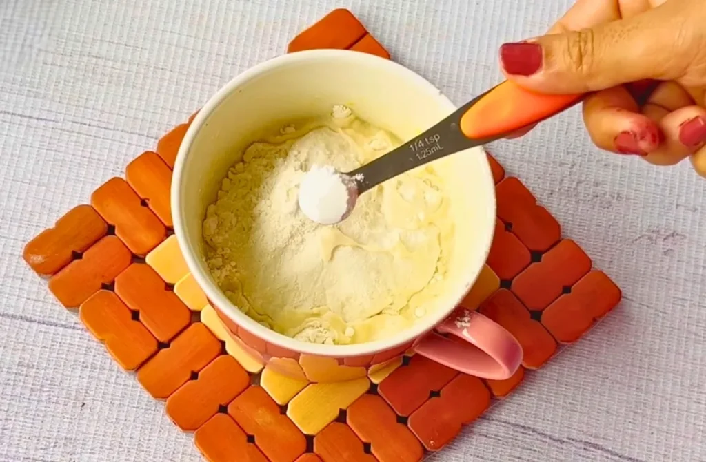 3-Ingredient Mug Cake