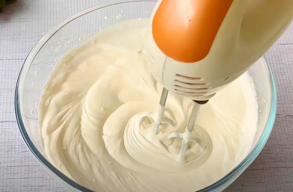 3 Ingredient Vanilla Ice Cream