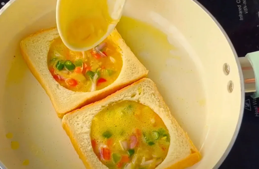 Easy Cheesy Egg Toast Recipe