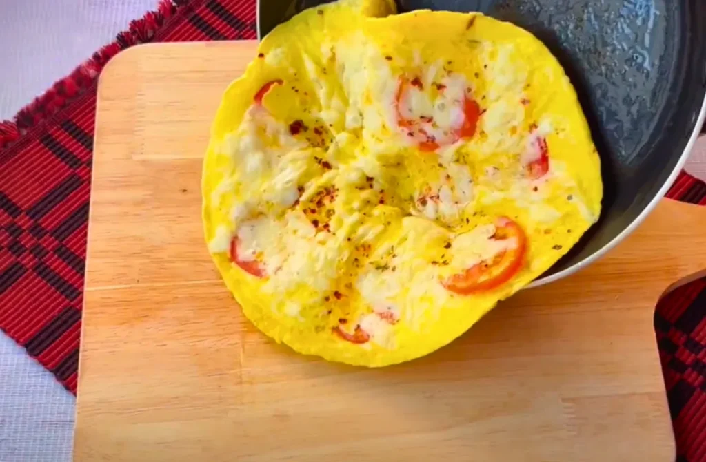 Egg Omelette Pizza