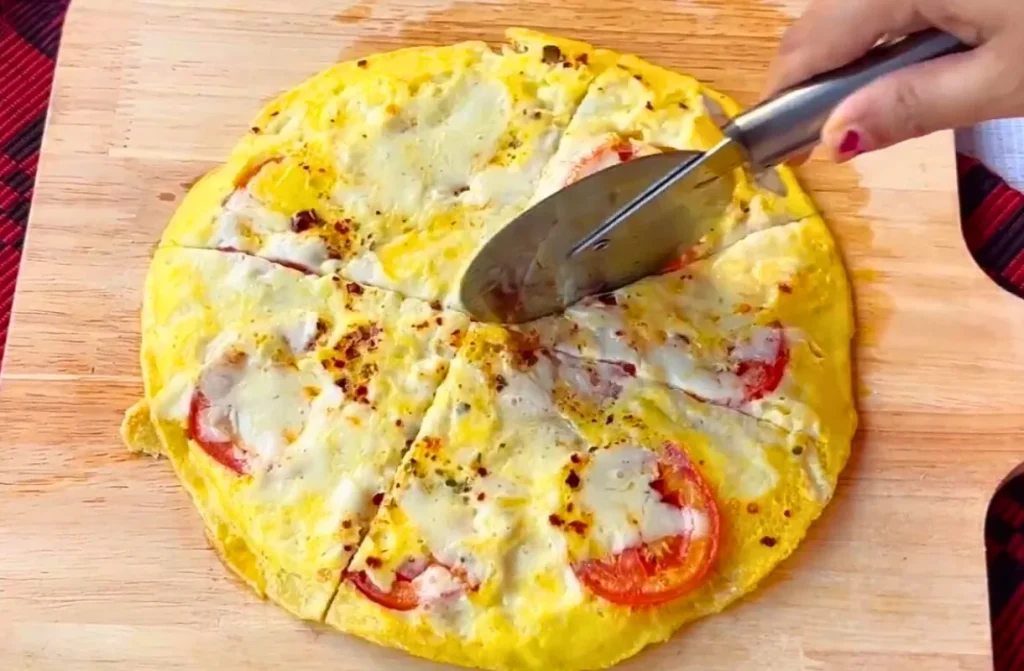 Egg Omelette Pizza